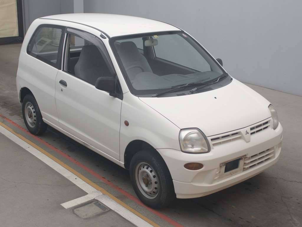 2003 Mitsubishi Minica H42V[2]