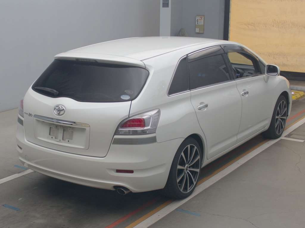 2011 Toyota Mark X Zio ANA10[1]