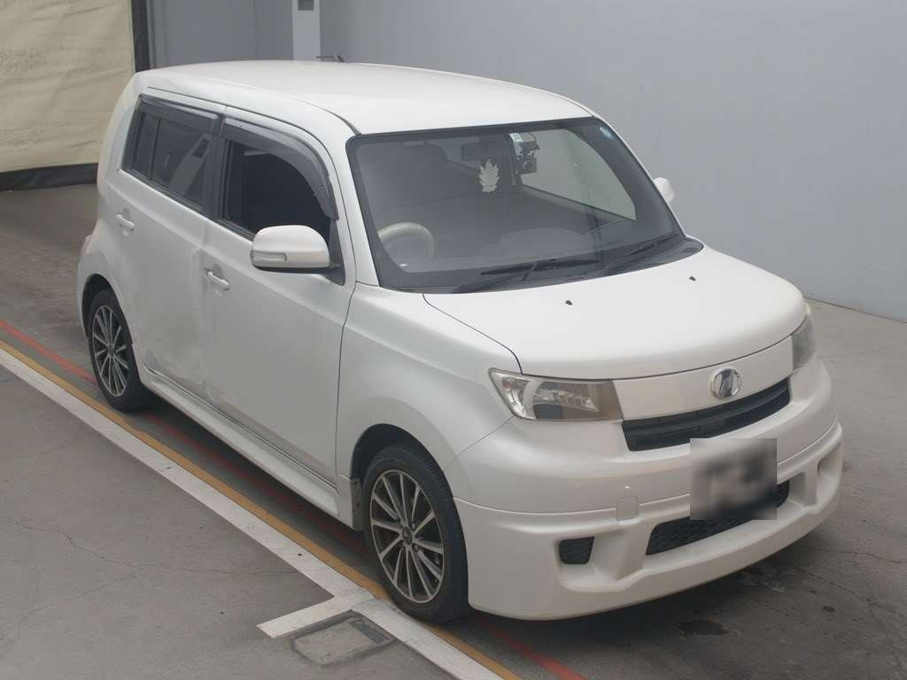 2013 Toyota bB QNC21[2]