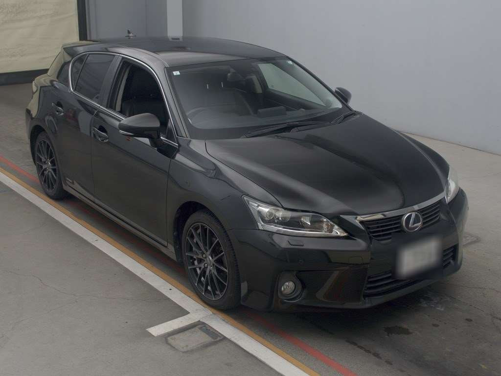 2012 Lexus CT ZWA10[2]