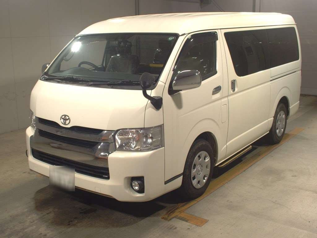 2019 Toyota Hiace Wagon TRH214W[0]