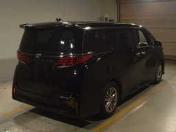 2023 Toyota Alphard