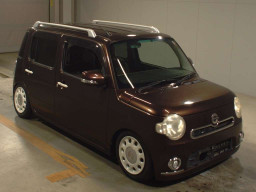 2013 Daihatsu Mira Cocoa