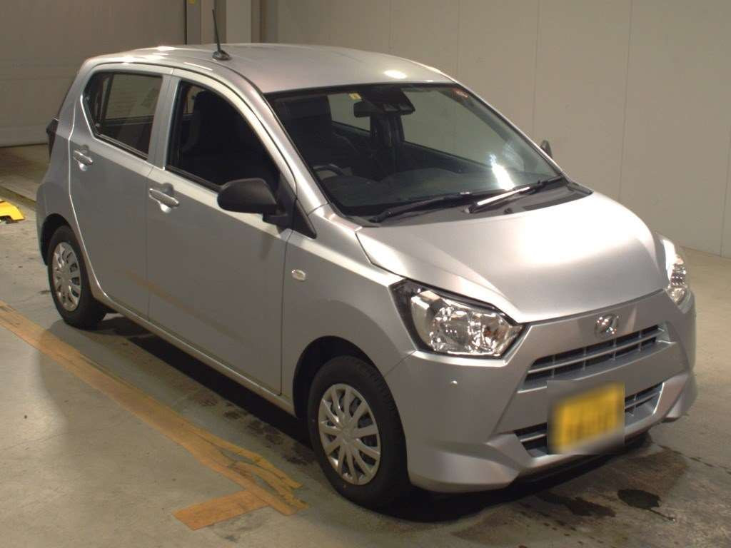 2023 Daihatsu Mira es LA350S[2]