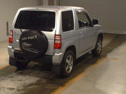 2010 Mitsubishi Pajero Mini