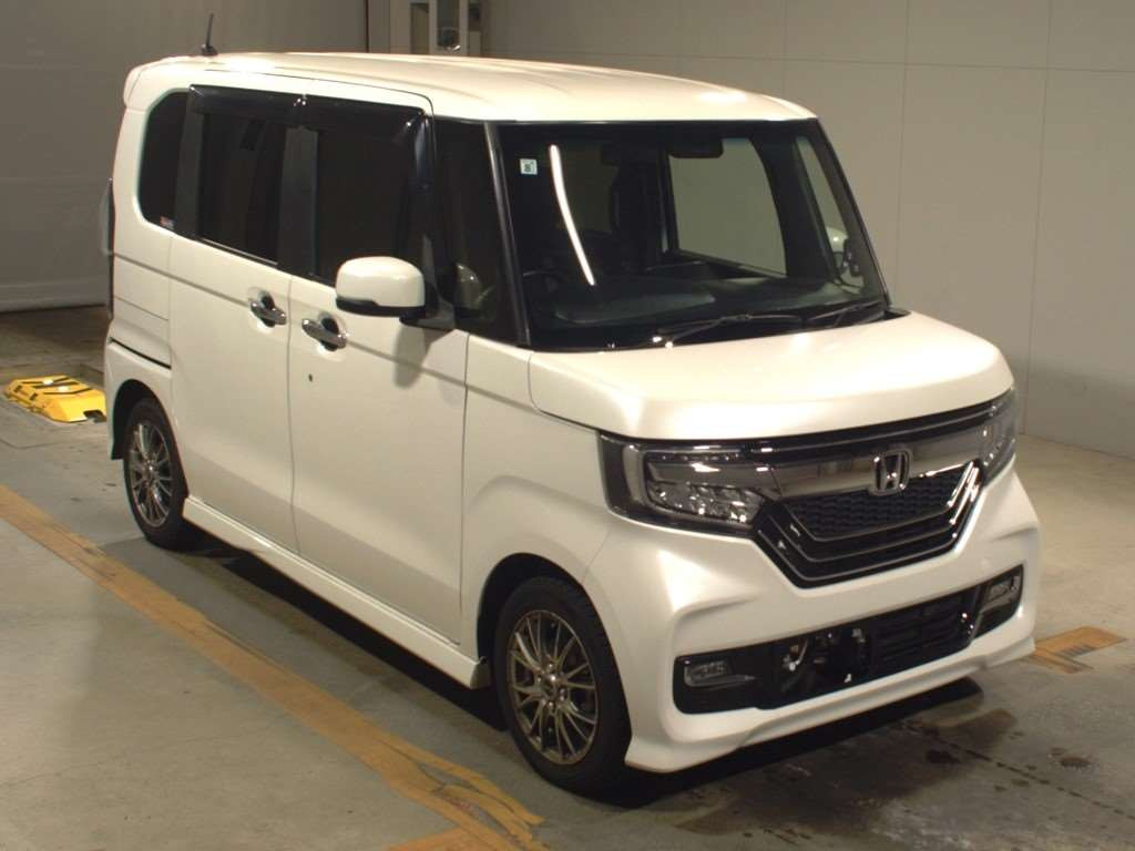 2019 Honda N-BOX CUSTOM JF3[2]