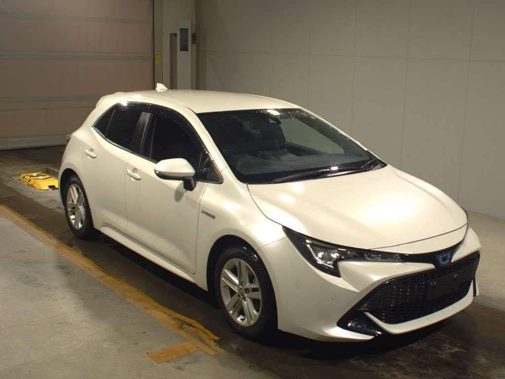 2019 Toyota Corolla Sports ZWE211H[2]