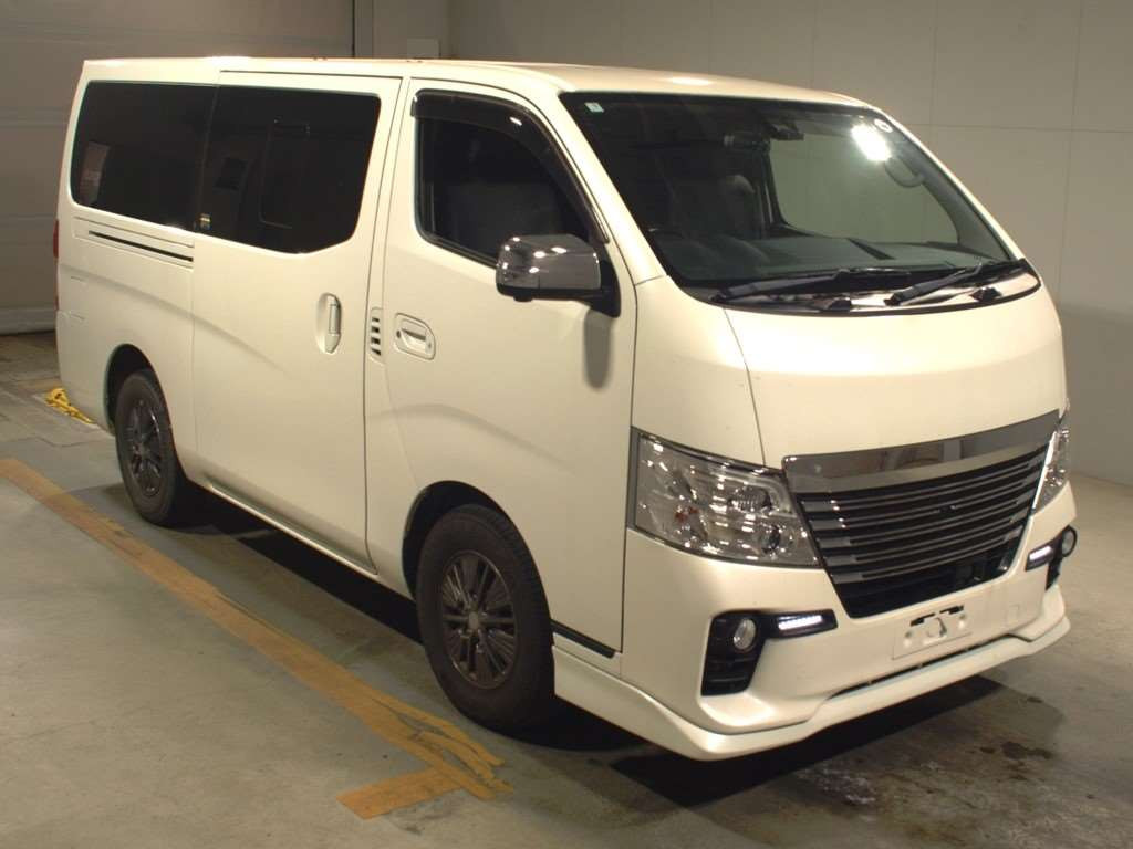 2019 Nissan NV350 CARAVAN VAN VW2E26[2]