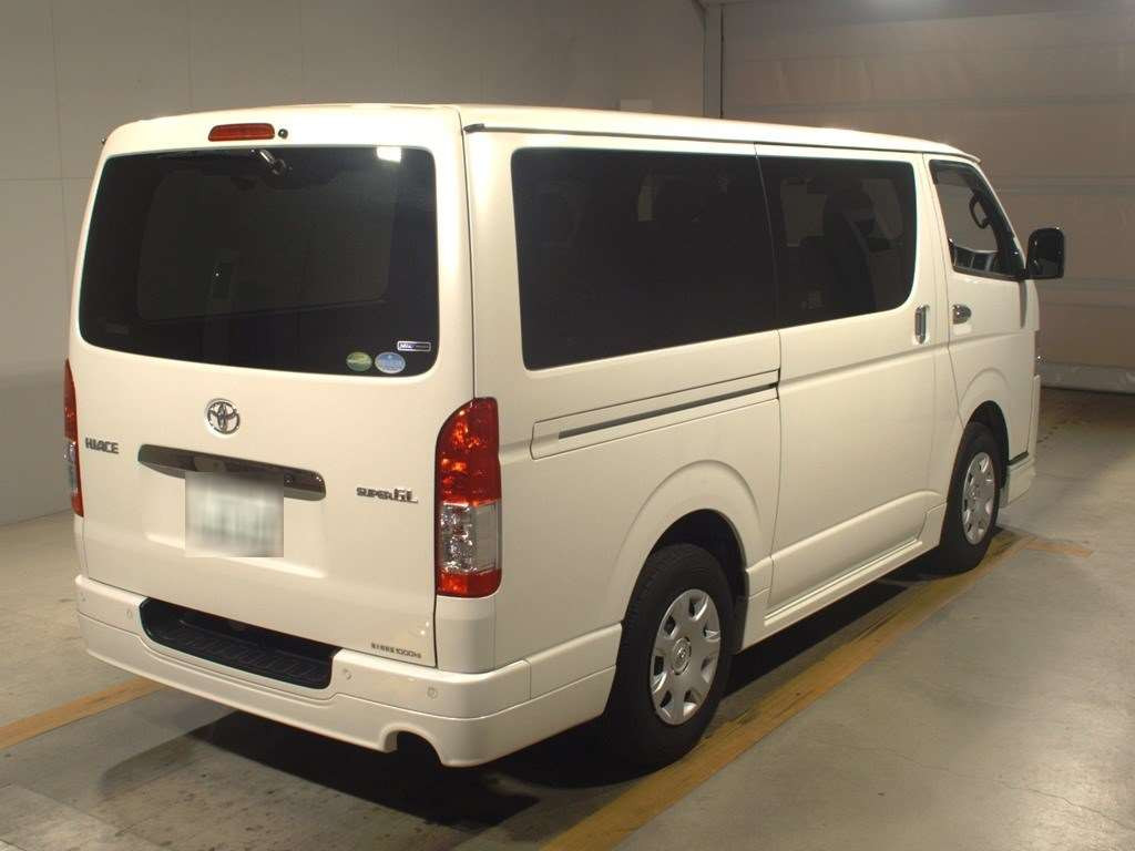 2020 Toyota Hiace Van GDH201V[1]