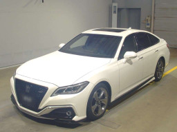 2018 Toyota Crown