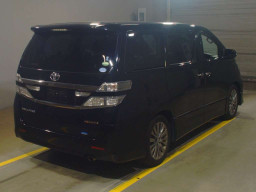 2014 Toyota Vellfire