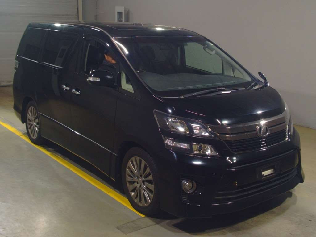 2014 Toyota Vellfire ANH20W[2]