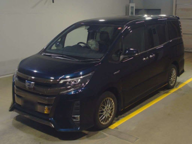 2017 Toyota Noah