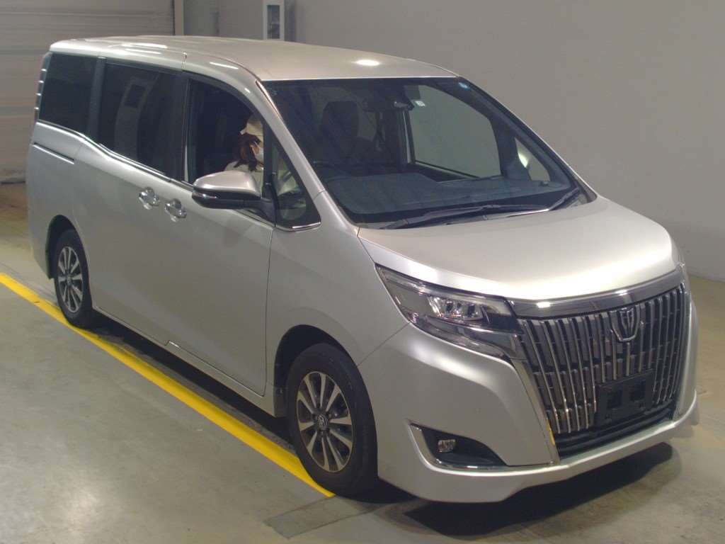 2019 Toyota Esquire ZRR80G[2]