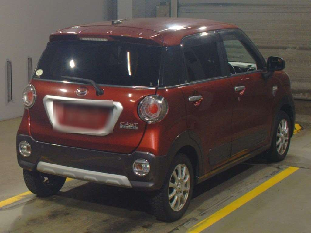 2015 Daihatsu Cast LA260S[1]