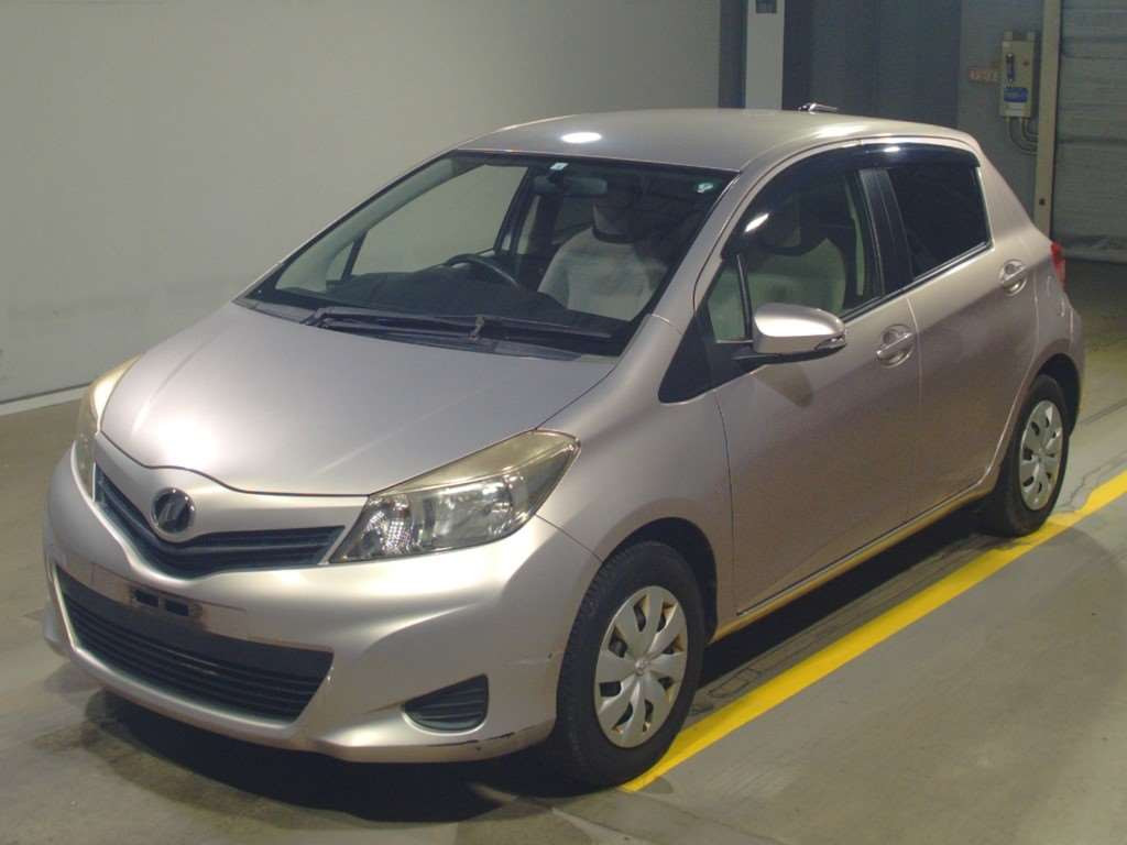 2012 Toyota Vitz KSP130[0]