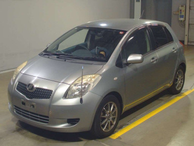 2006 Toyota Vitz