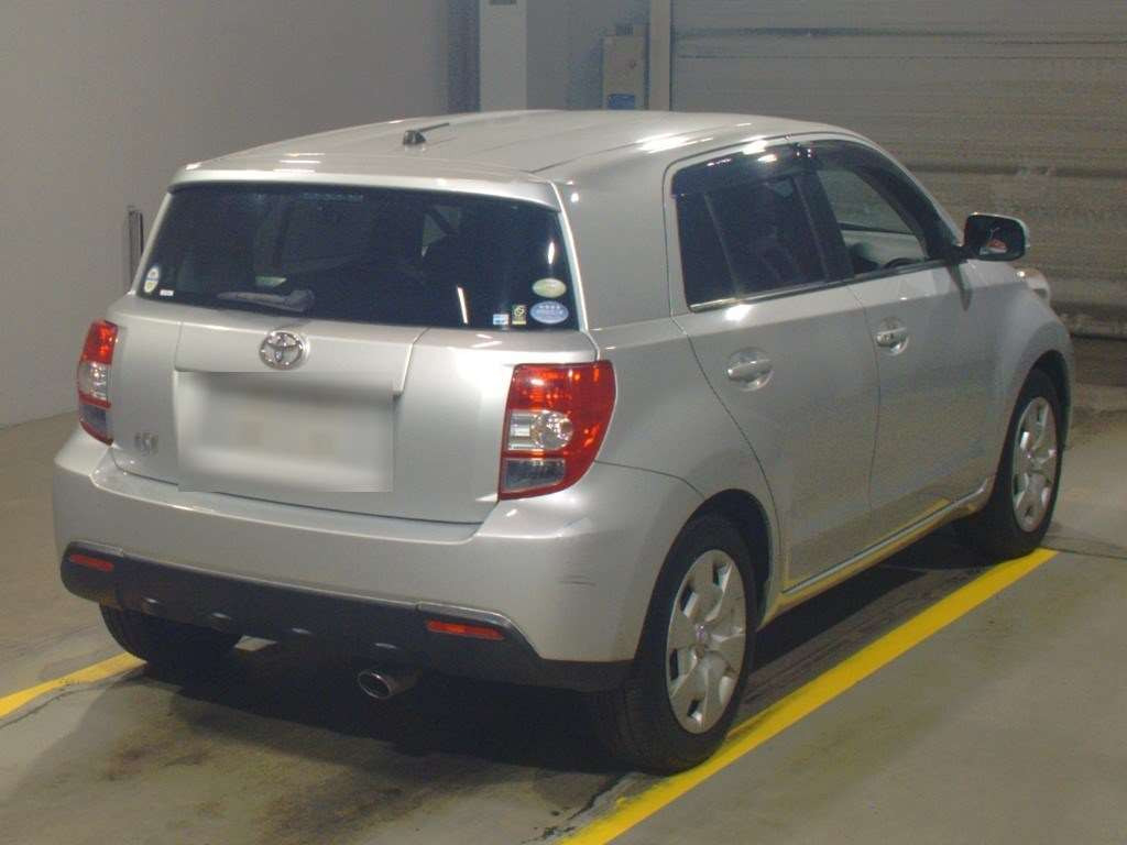 2010 Toyota IST NCP110[1]