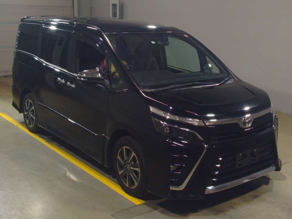 2021 Toyota Voxy ZRR80W[2]