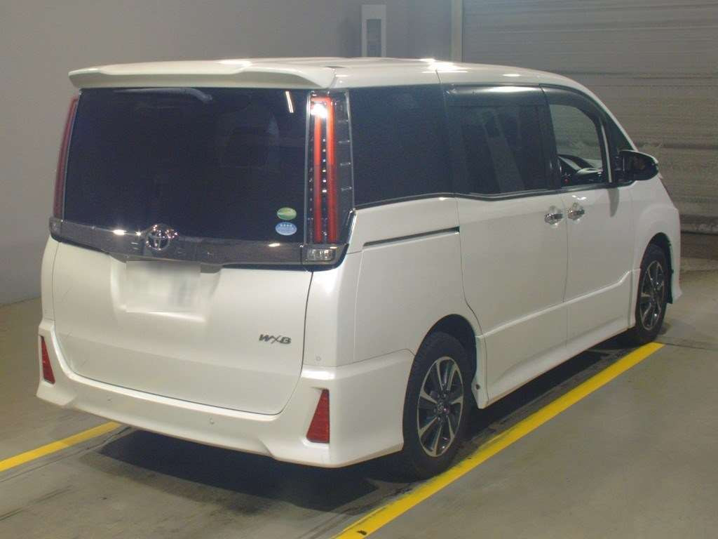 2019 Toyota Noah ZRR80W[1]