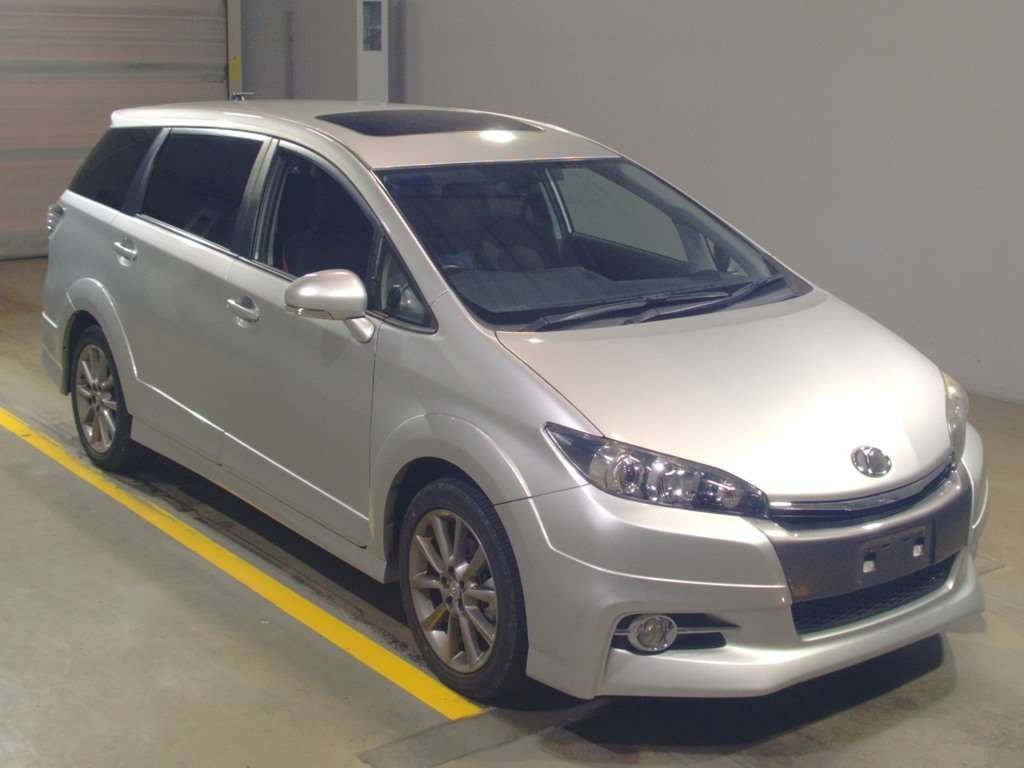 2014 Toyota Wish ZGE22W[2]