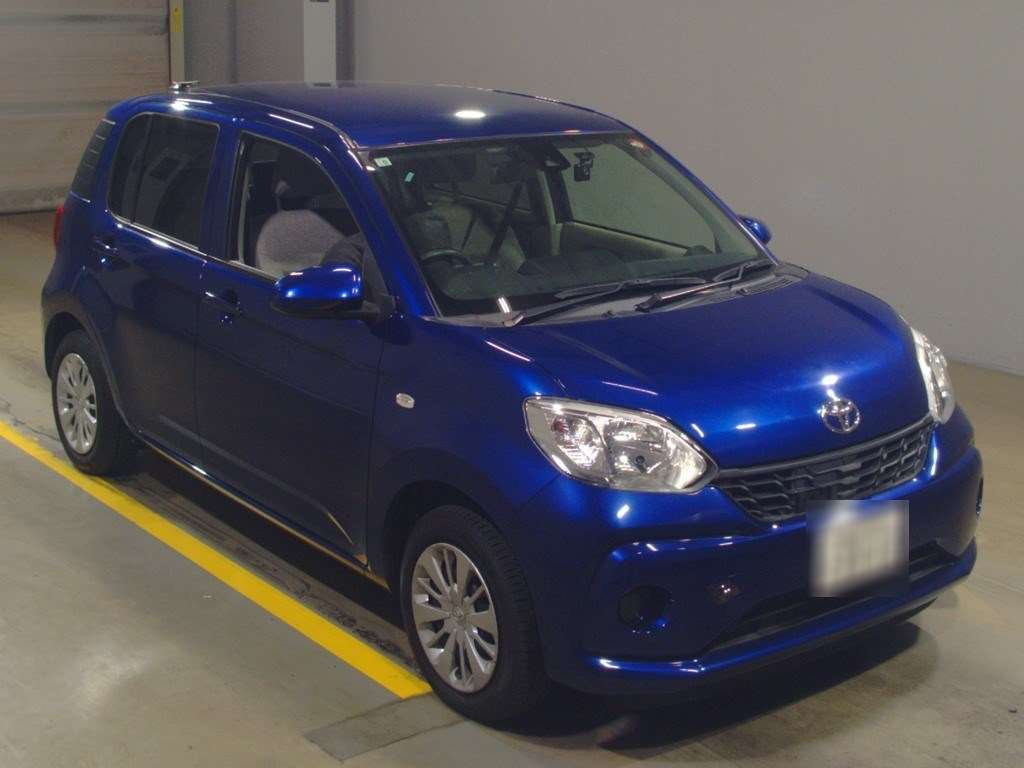 2018 Toyota Passo M700A[2]