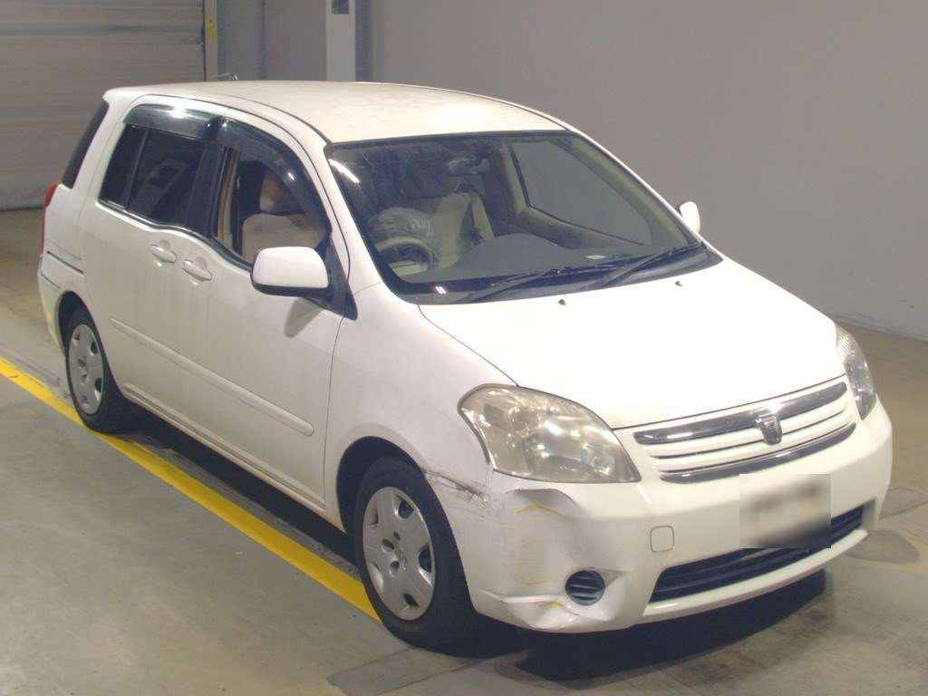 2003 Toyota Raum NCZ20[2]