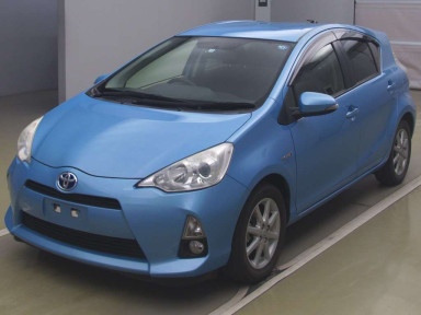 2013 Toyota Aqua