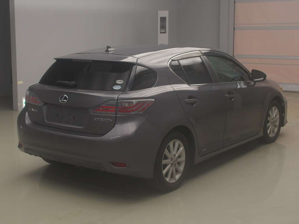 2012 Lexus CT ZWA10[1]