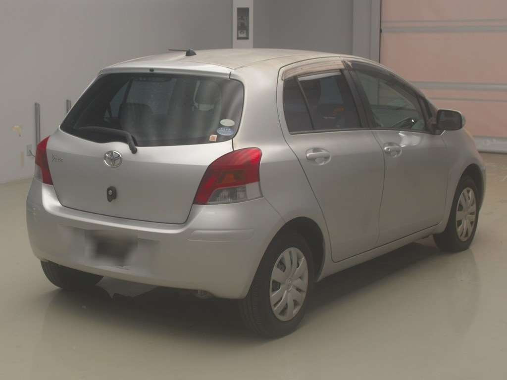 2010 Toyota Vitz KSP90[1]