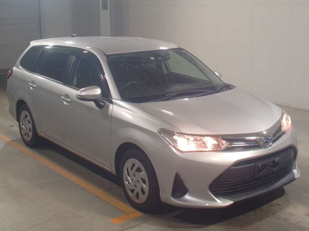 2021 Toyota Corolla Fielder NKE165G[2]