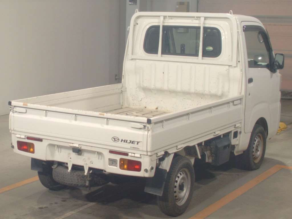 2015 Daihatsu Hijet Truck S510P[1]