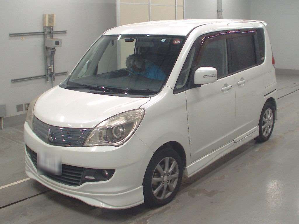 2012 Mitsubishi Delica D2 MB15S[0]