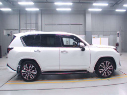 2023 Lexus LX