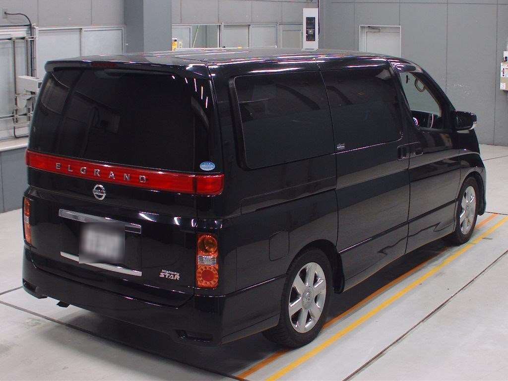 2009 Nissan Elgrand ME51[1]