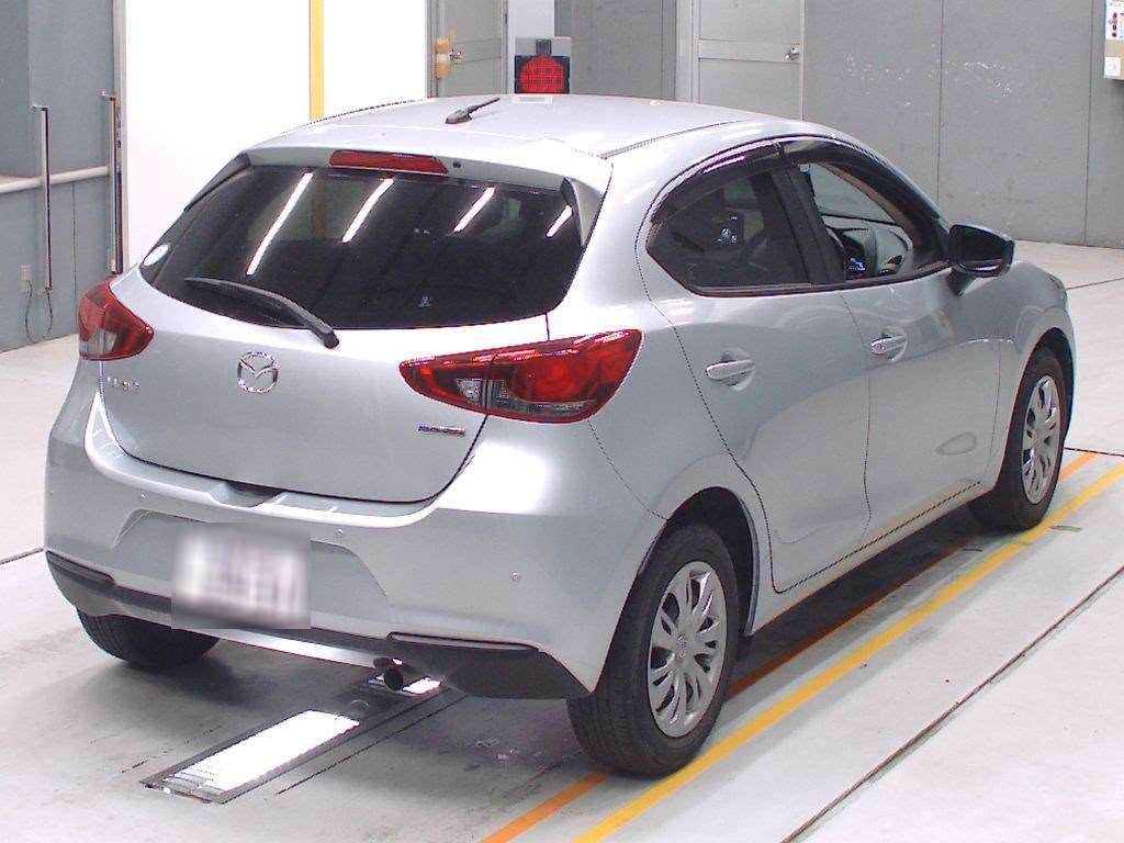 2020 Mazda Mazda2 DJLFS[1]