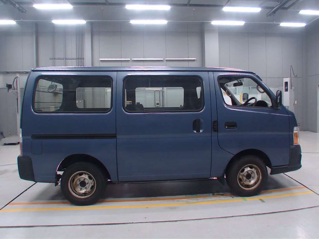 2007 Nissan Caravan Van VPE25[2]