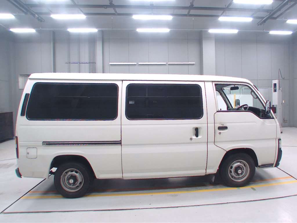 1997 Nissan Homy Van VWGE24[2]