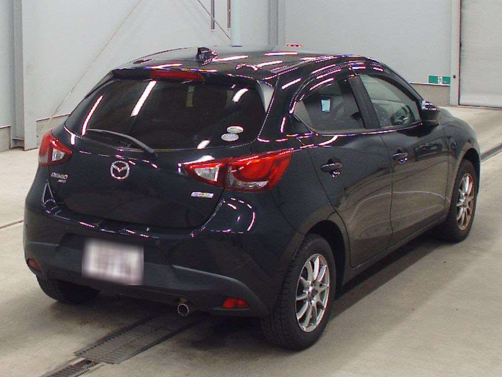 2017 Mazda Demio DJ3AS[1]