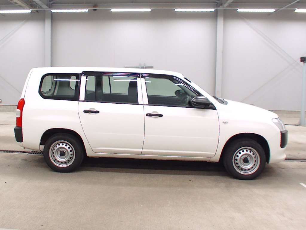 2021 Toyota Probox NCP165V[2]