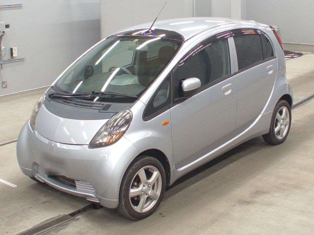 2011 Mitsubishi i HA1W[0]