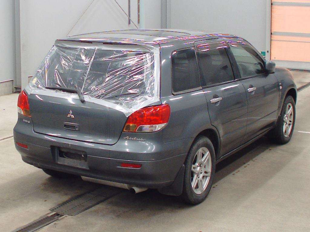 2002 Mitsubishi Airtrek CU4W[1]