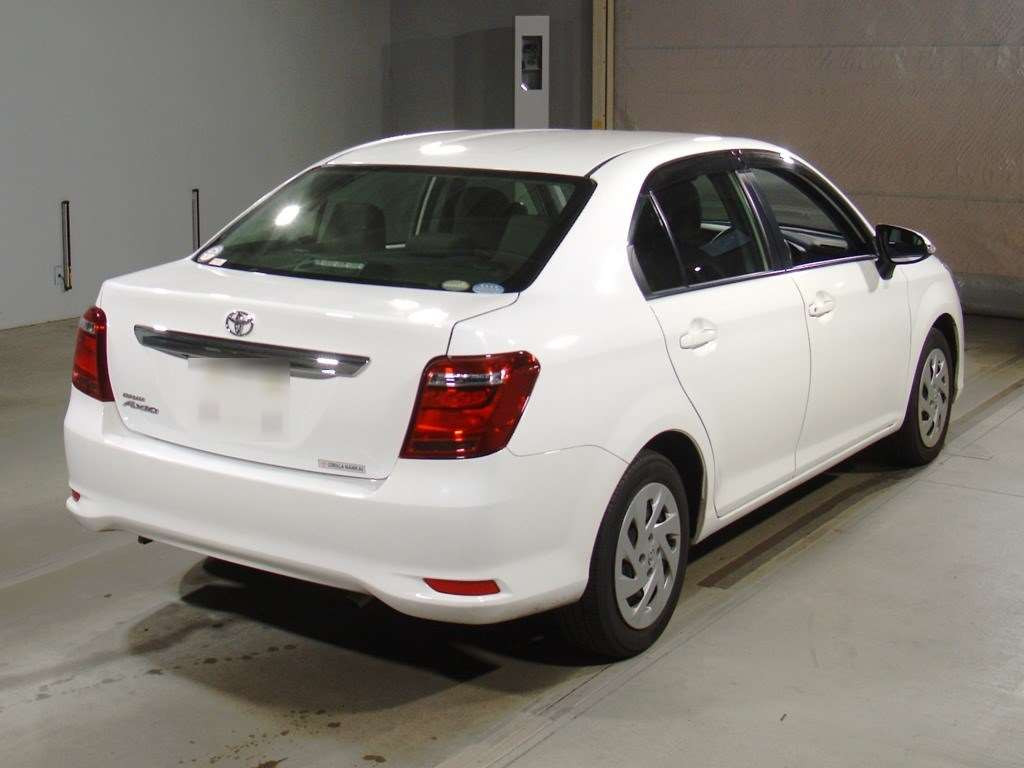 2019 Toyota Corolla Axio NRE161[1]