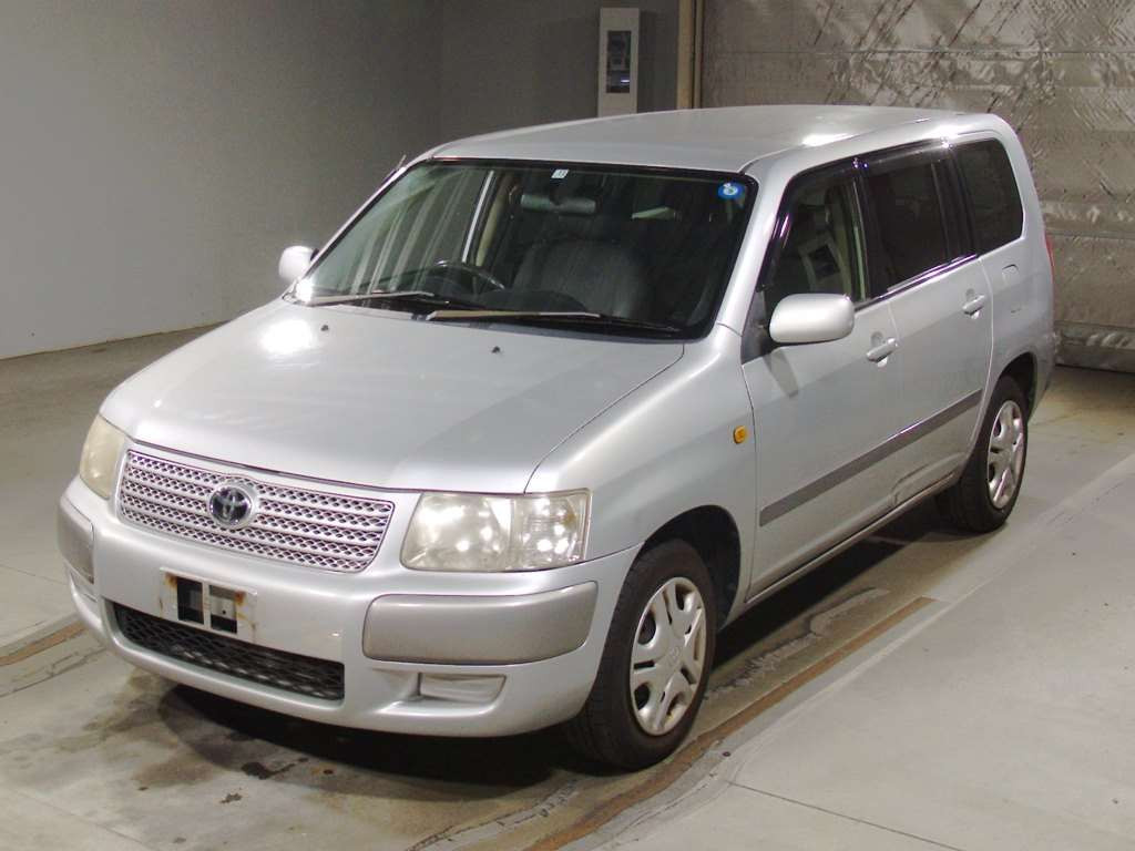 2011 Toyota Succeed Wagon NCP58G[0]