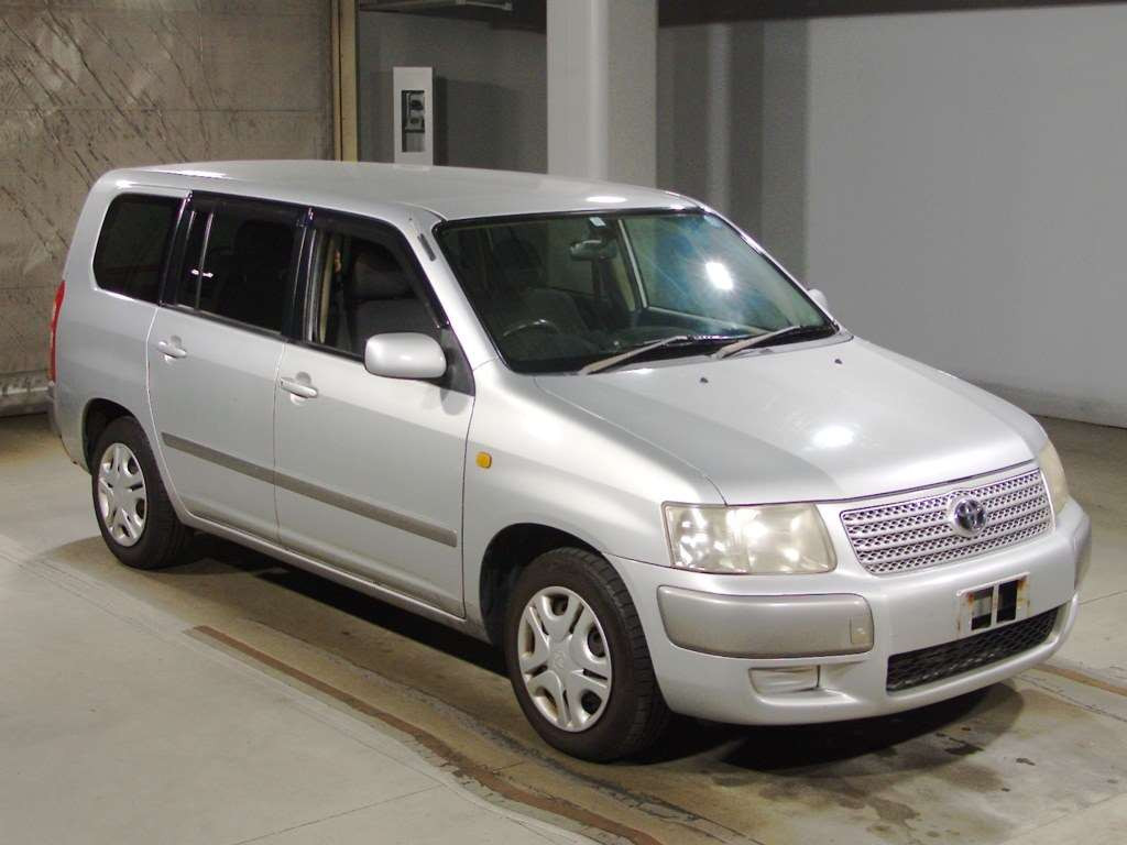 2011 Toyota Succeed Wagon NCP58G[2]