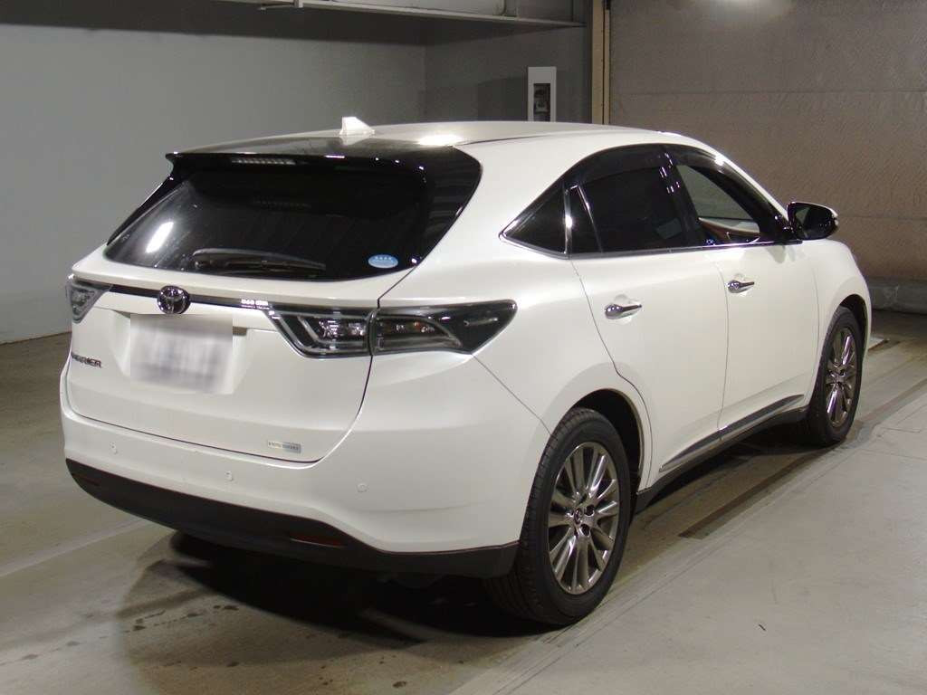 2017 Toyota Harrier ZSU60W[1]