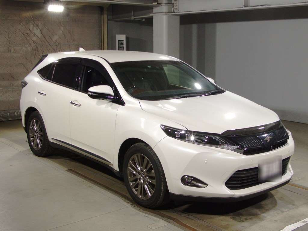 2017 Toyota Harrier ZSU60W[2]