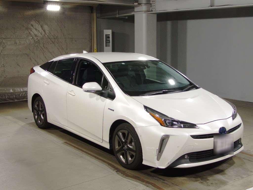 2019 Toyota Prius ZVW51[2]