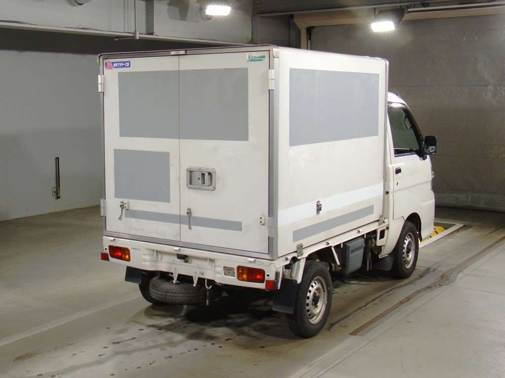 2014 Daihatsu Hijet Truck S201P[1]