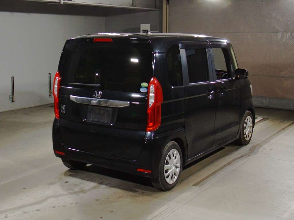 2018 Honda N-BOX JF3[1]